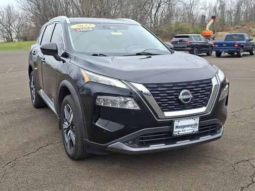 2022 Nissan Rogue SL