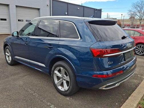 2020 Audi Q7 45 Premium Plus