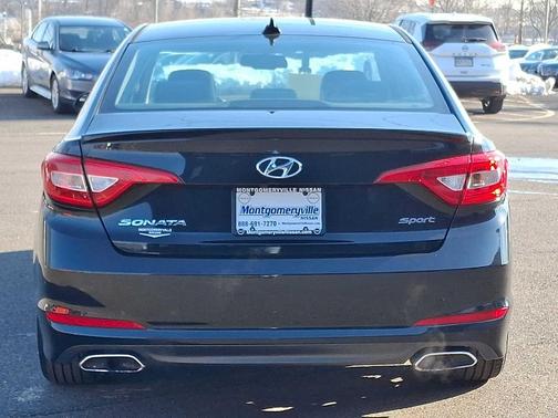 2016 Hyundai SONATA Sport
