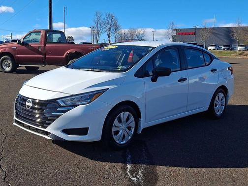 2025 Nissan Versa 1.6 S