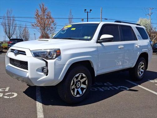 2024 Toyota 4Runner TRD Off Road