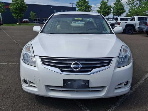 Winter Frost Pearl 2012 Nissan Altima 2.5 S