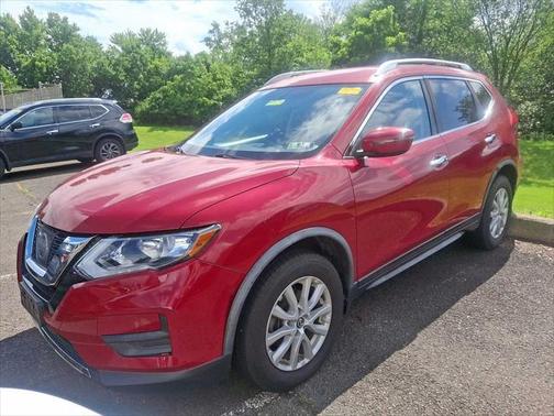 2017 Nissan Rogue SV