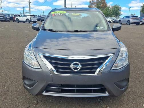 2019 Nissan Versa 1.6 S+