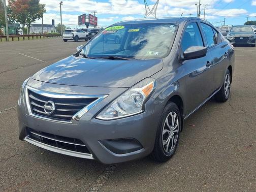 2019 Nissan Versa 1.6 S+
