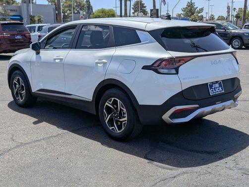 2024 Kia Sportage LX