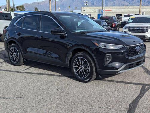 2025 Ford Escape PHEV Base