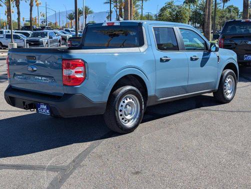 2022 Ford Maverick XL