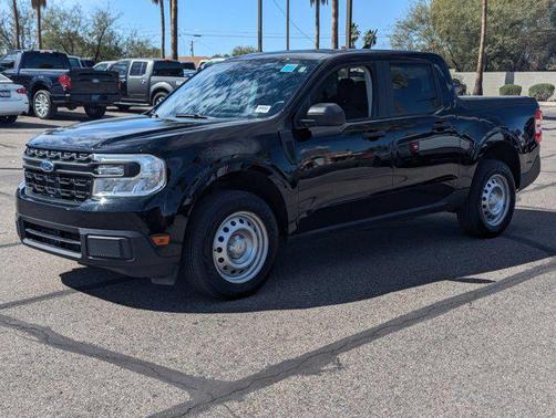 SHADOW BLACK 2024 Ford Maverick XL