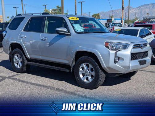 2024 Toyota 4Runner SR5