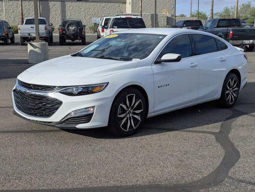2024 Chevrolet Malibu FWD RS