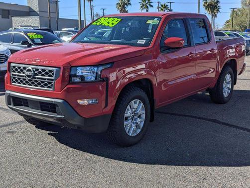 2022 Nissan Frontier SV