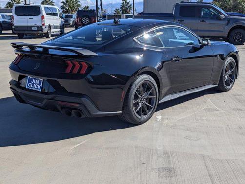 2026 Ford Mustang Dark Horse