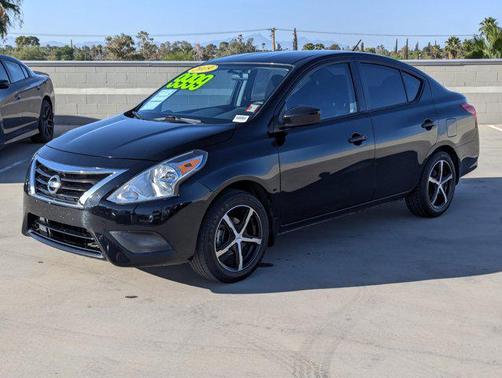 2019 Nissan Versa 1.6 S