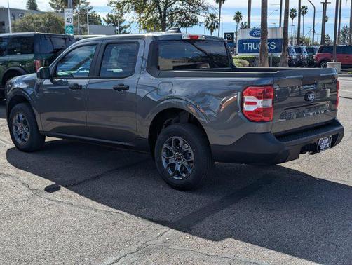 Carbonized Gray Metallic 2026 Ford Maverick XLT