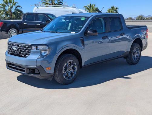 Azure Gray Metallic Tri-Coat 2026 Ford Maverick XLT