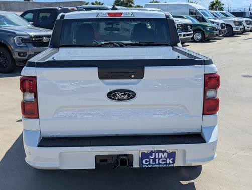2025 Ford Maverick Lobo Standard
