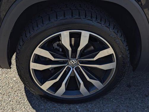 2020 Volkswagen Atlas 3.6L SEL Premium