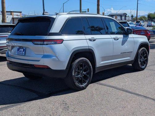 2024 Jeep Grand Cherokee Altitude