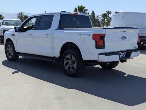 2025 Ford F-150 Lightning Flash