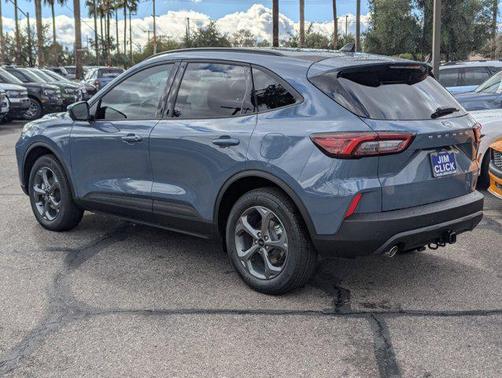 2026 Ford Escape ST-Line Select