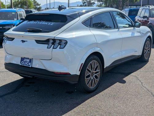 Star White Metallic Tri-Coat 2025 Ford Mustang Mach-E Premium