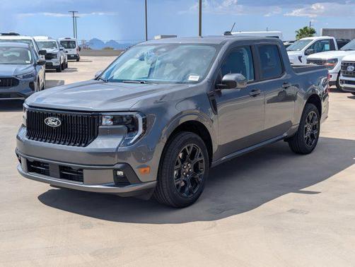 2025 Ford Maverick Lobo Standard