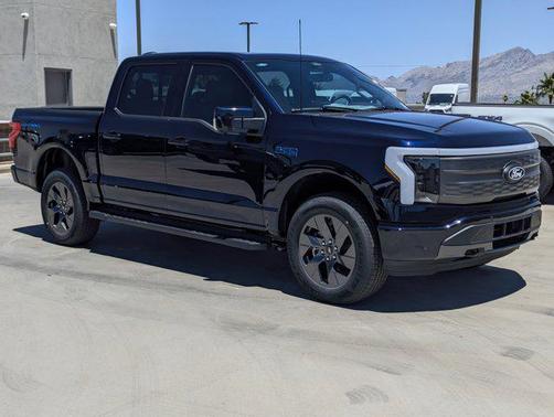 2025 Ford F-150 Lightning LARIAT