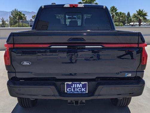 2025 Ford F-150 Lightning LARIAT