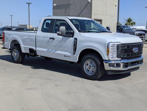 2025 Ford F-250 XL