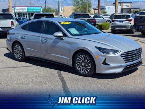 2023 Hyundai SONATA Hybrid SE