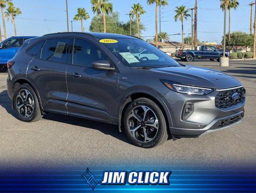 2025 Ford Escape ST-Line Elite