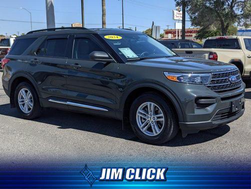 2024 Ford Explorer XLT