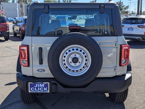 Desert Sand 2026 Ford Bronco Base
