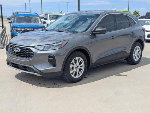 Carbonized Gray Metallic 2024 Ford Escape Active