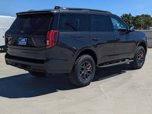 Dark Matter Gray Metallic 2026 Ford Expedition Tremor