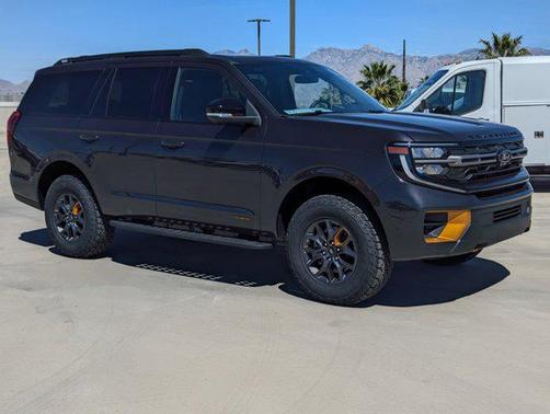 Dark Matter Gray Metallic 2026 Ford Expedition Tremor