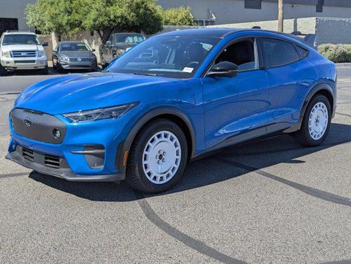 2025 Ford Mustang Mach-E GT