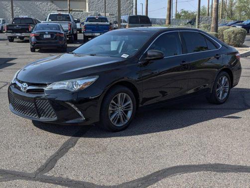 2015 Toyota Camry SE