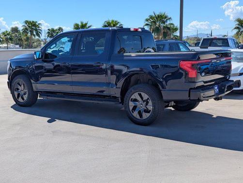 2025 Ford F-150 Lightning LARIAT