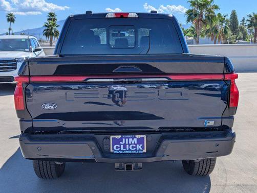 2025 Ford F-150 Lightning LARIAT