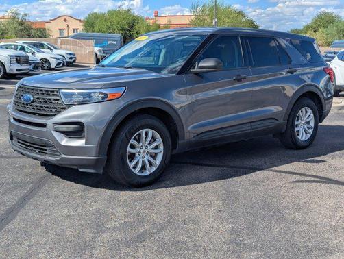 2021 Ford Explorer Base