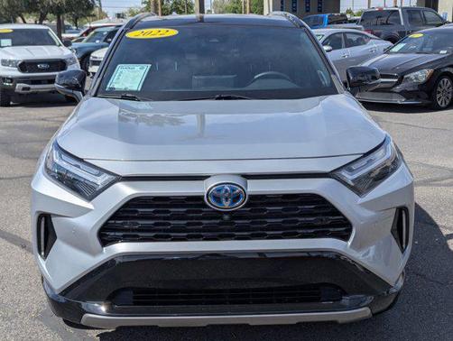 2022 Toyota RAV4 Hybrid SE