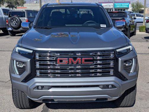 2025 GMC Canyon Denali