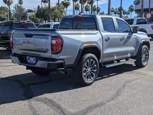 2025 GMC Canyon Denali