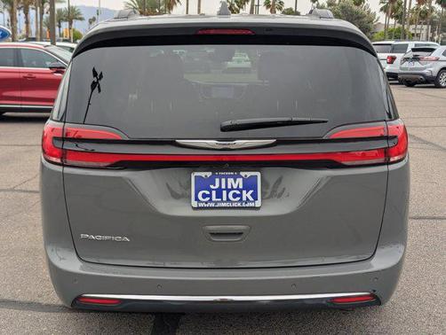 Ceramic Gray Clearcoat 2022 Chrysler Pacifica Touring L