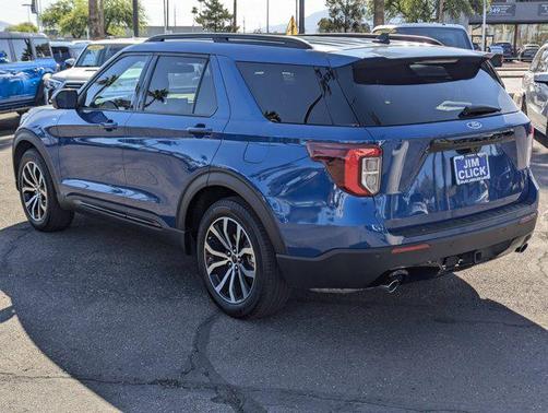 2023 Ford Explorer ST-Line