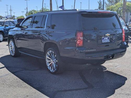 2019 Chevrolet Suburban LT