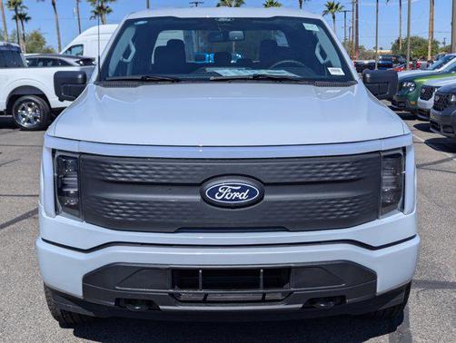2025 Ford F-150 Lightning XLT