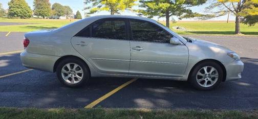 Lunar Mist Metallic 2005 Toyota Camry 4dr Sdn LE V6 Auto (Natl)